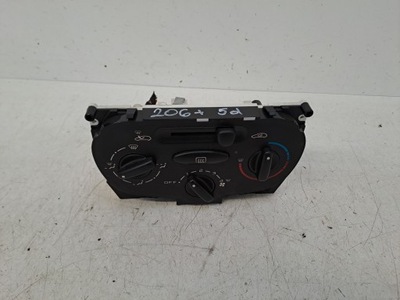 Панель обдув peugeot 206+ фото №1