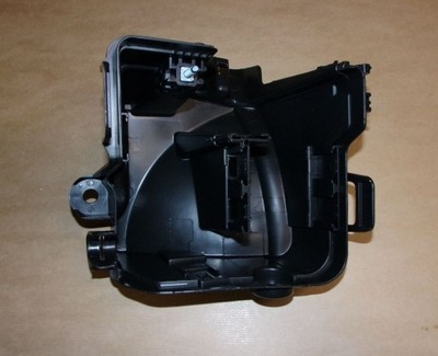 Коробка предохранителей оригинальный номер renault фото №1