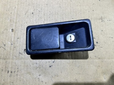 Ручка двері правий перед land rover discovery i фото №1