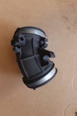 Honda civic ufo viii 1.8 v-tec шланг воздуха труба воздухозаборник фото №1