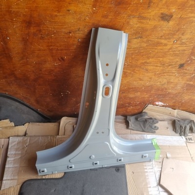 Поріг блок двигуна обшивка лівий hyundai bayon фото №1