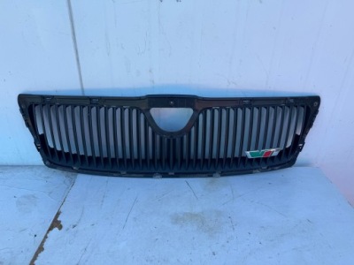 Решётка радиатора решётка радиатора радиатора skoda octavia ii vrs rs 1z0853668 - wawa фото №1
