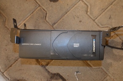 Alfa romeo 159 чейнджер blaupunkt 606787540 фото №1