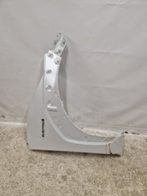 Крила передній правий перед toyota bz4x / subaru solterra 2022- фото №1