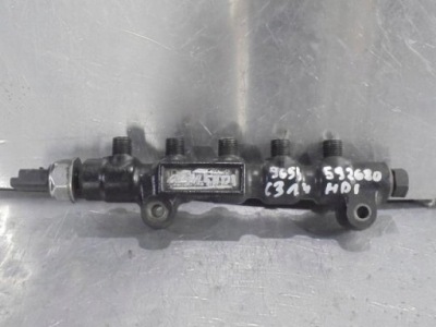 Молдинг впрыскная citroen c3 1.4 hdi 9654592680 фото №1