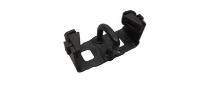 Dacia duster засов замка крышки 905702697r фото №1