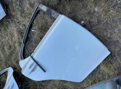 Дверь lexus правый задняя is ii 074 фото №1