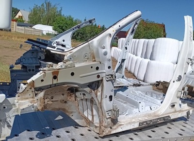 Renault zoe чверть перед ліва лонжерон блок двигуна середній лівий фото №1