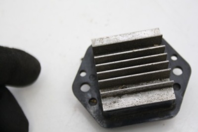 Резистор обдув вентилятор isuzu rodeo 3,2 v6 фото №1