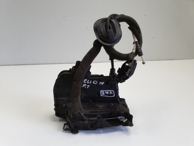 Renault clio iv замок дверь правый задняя пассажира 825002104r фото №1