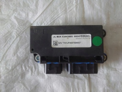 Модуль блок управления бортовой компьютер 68247696ac фото №1