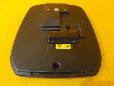 Mercedes-benz захист зарядний пристрій корпус фото №1