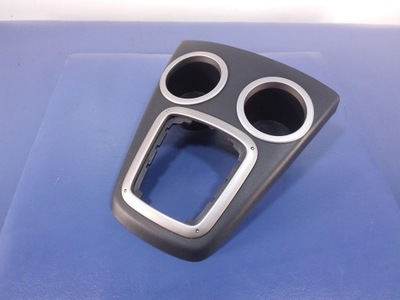 Mazda 2 i dy рамка домкрата тримачі na чашки фото №1