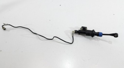 Renault clio v помпа сцепления шланг 306107761r фото №1