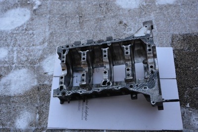 Блок основание вала citroen berlingo 9685737310 фото №1