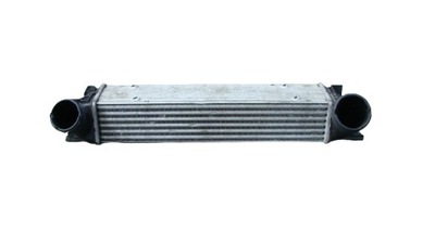 INTERCOOLER AUŠINTUVAS ORO BMW E90 E91 E87 E88 E81 E82 PA66-GF30 