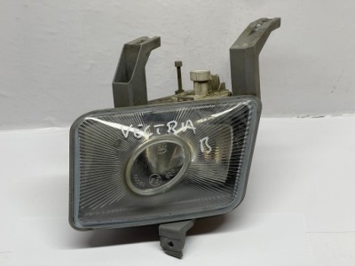 Opel vectra b kombi 99-02 протитуманна фара правий 90585030 фото №1