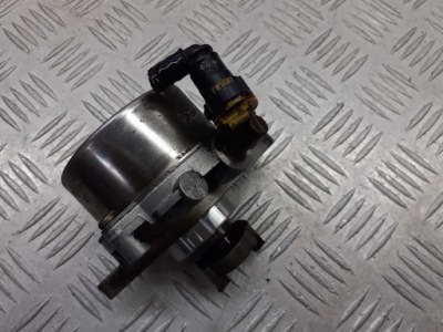 Насос вакуум opel corsa c 1.3 cdti 73501167 фото №1