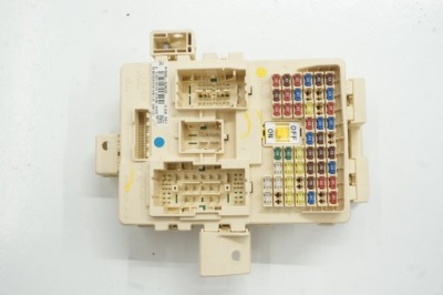 Hyundai tucson iii 16r коробка предохранителей 1.7crdi 91950-d3610 фото №1