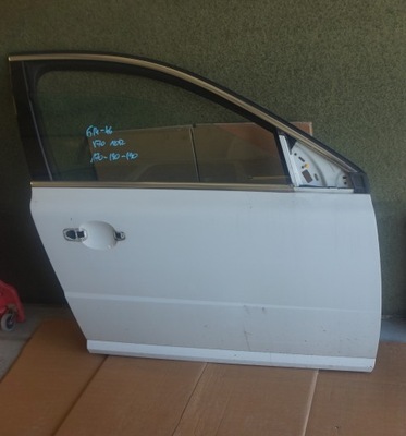 Дверь правое перед volvo s80 v70 xc70 07-16r 614 фото №1