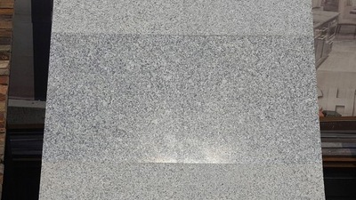 PŁYTKI GRANITOWE STRZEGOM POLSKI GRANIT POLEROWANE