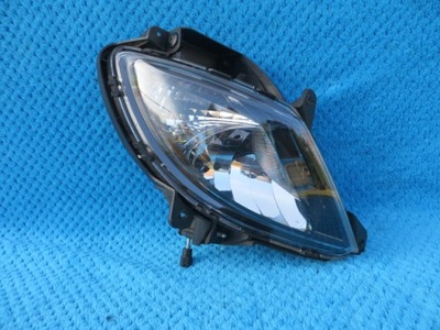 Hyundai i20 протитуманна фара правий фото №1