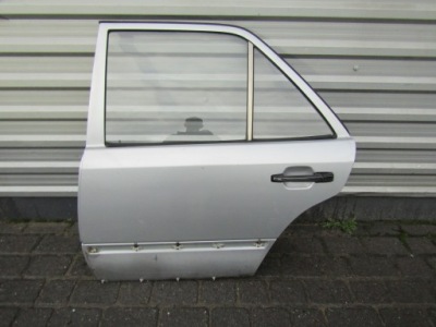 3 mercedes w124 sedan ліва задні двері лівий задня сріблястий фото №1