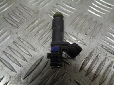 Инжектор форсунка renault twingo ii 1.2 8v 8200885283 фото №1