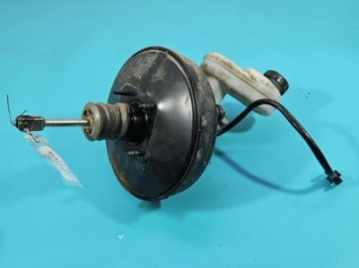 Усилитель тормозов тормозные renault twingo ii 8200910008a 037854-39014 1.5 dci фото №1