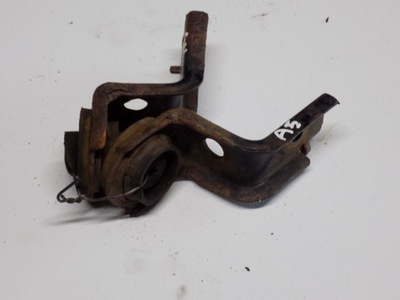 Rav4 iii lift 2.2 кронштейн радіатора фото №1