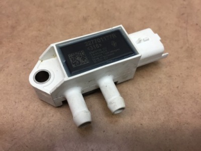 Nissan оригинальный номер 22770 1177r датчик, давление выхлопных газов фото №1