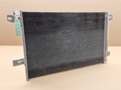 Конденсатор радіатор кондиціонера vw transporter california multivan t6 фото №1