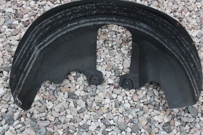 Volvo v50 04-.. подкрылок левый задняя kombi фото №1