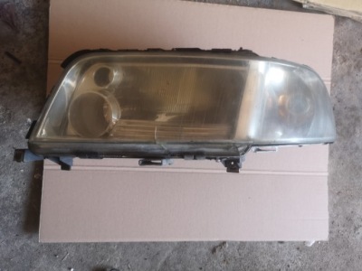 Лампа левая перед ксенон plus audi a8 d2 lift 4d0941003an фото №1