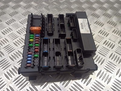 Коробка предохранителей saab 9-3 estate ys3f 12764435 25053826 1.91l фото №1