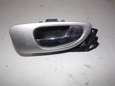 Ручка внутренняя правый/левый задняя peugeot 307 фото №1