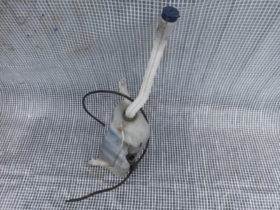 Alfa romeo giulietta бачок омивача фото №1