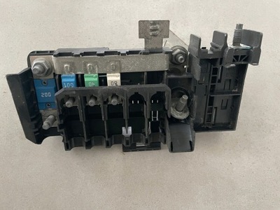 Розподільник струму mercedes cla w117 фото №1