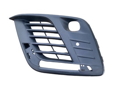 Peugeot expert решітка бампера права 9811713877 оригінал фото №1