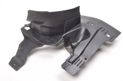 Volvo xc60 ii брызговик защита правый перед передняя p2 32369177 фото №1