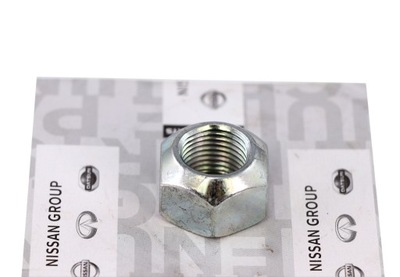 Гайка болты крепления заднего рычага patrol фото №1