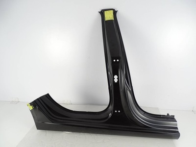 Поріг правий audi a3 8v4 фото №1