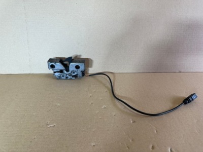 Skoda octavia 3 iii 5e0823509b замок капот фото №1