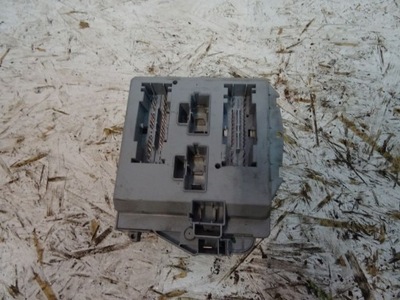 Iveco 35s12 коробка предохранителей 69501260 фото №1