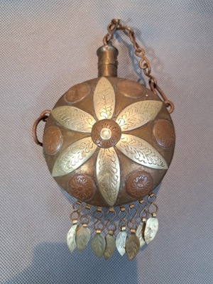 Prochownica orientalna, mosiądz, miedź