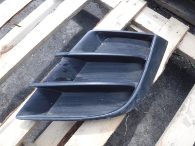 Решітка бампера ліва mazda 3 bl bcw8-50c21 фото №1