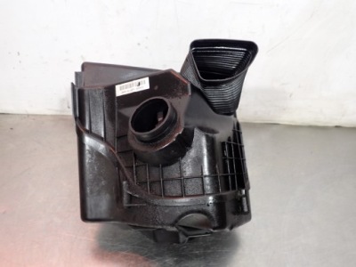 Корпус фильтра воздуха bmw e87 seria 1 фото №1