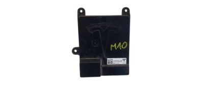 Tesla x модуль управляющий drugim rzędem сидений 1054069-00-g фото №1