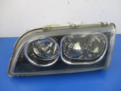 Volvo v40 2-th lifting лампа фара левый+ двигатель фото №1