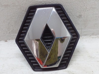 EMBLEMA INSIGNIA DE CAPO RENAULT CLIO II 01-05  